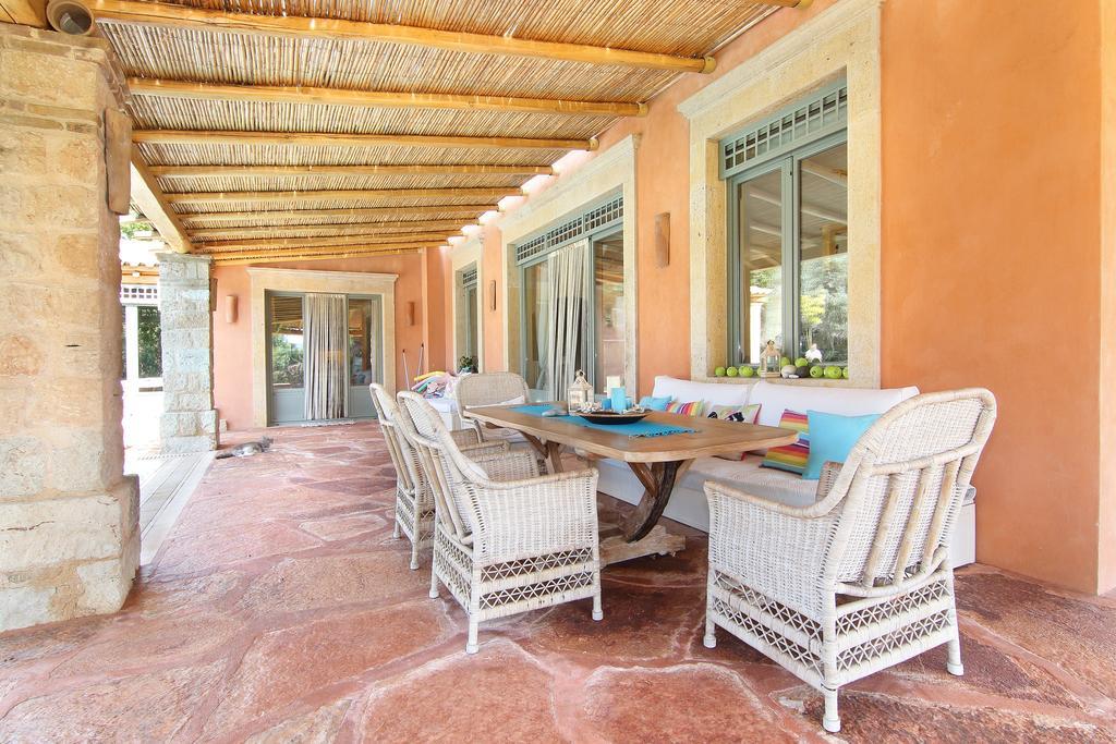 Vouliagmeni Villa アテネ エクステリア 写真